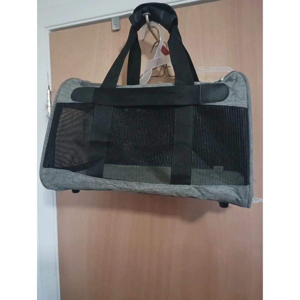 SHERPA Element Carrier MEDIUM for Cats and Dogs Up to 16lbs Gray